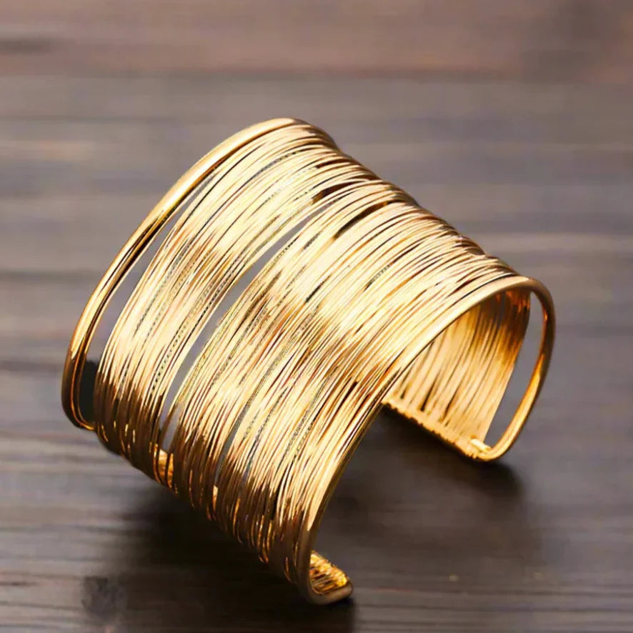 Isolde - Pulsera Vintage Dorada