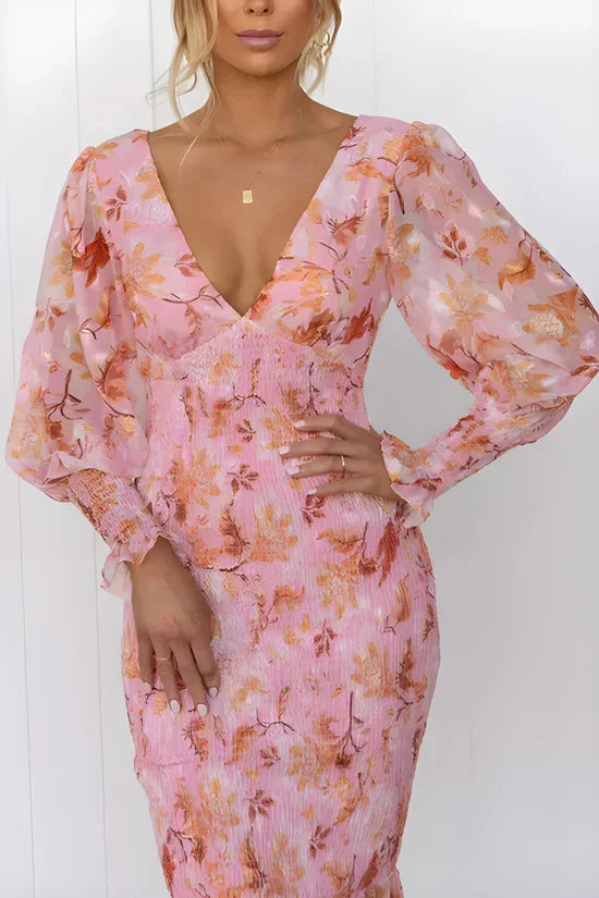 José | Impresionante Vestido de Flores