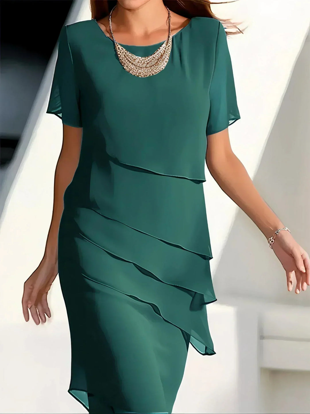 Rebeca - Vestido Midi de Manga Corta Chic
