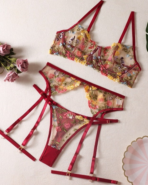 Vanessa| Conjunto de lencería francesa de 3 piezas