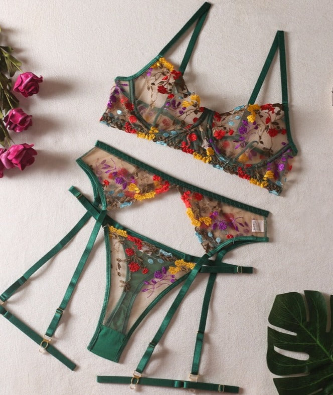 Vanessa| Conjunto de lencería francesa de 3 piezas